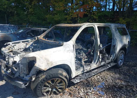 2025 GMC Yukon Xl 4Wd Denali from USA, damaged, VIN 1GKS2JRL8SR103725